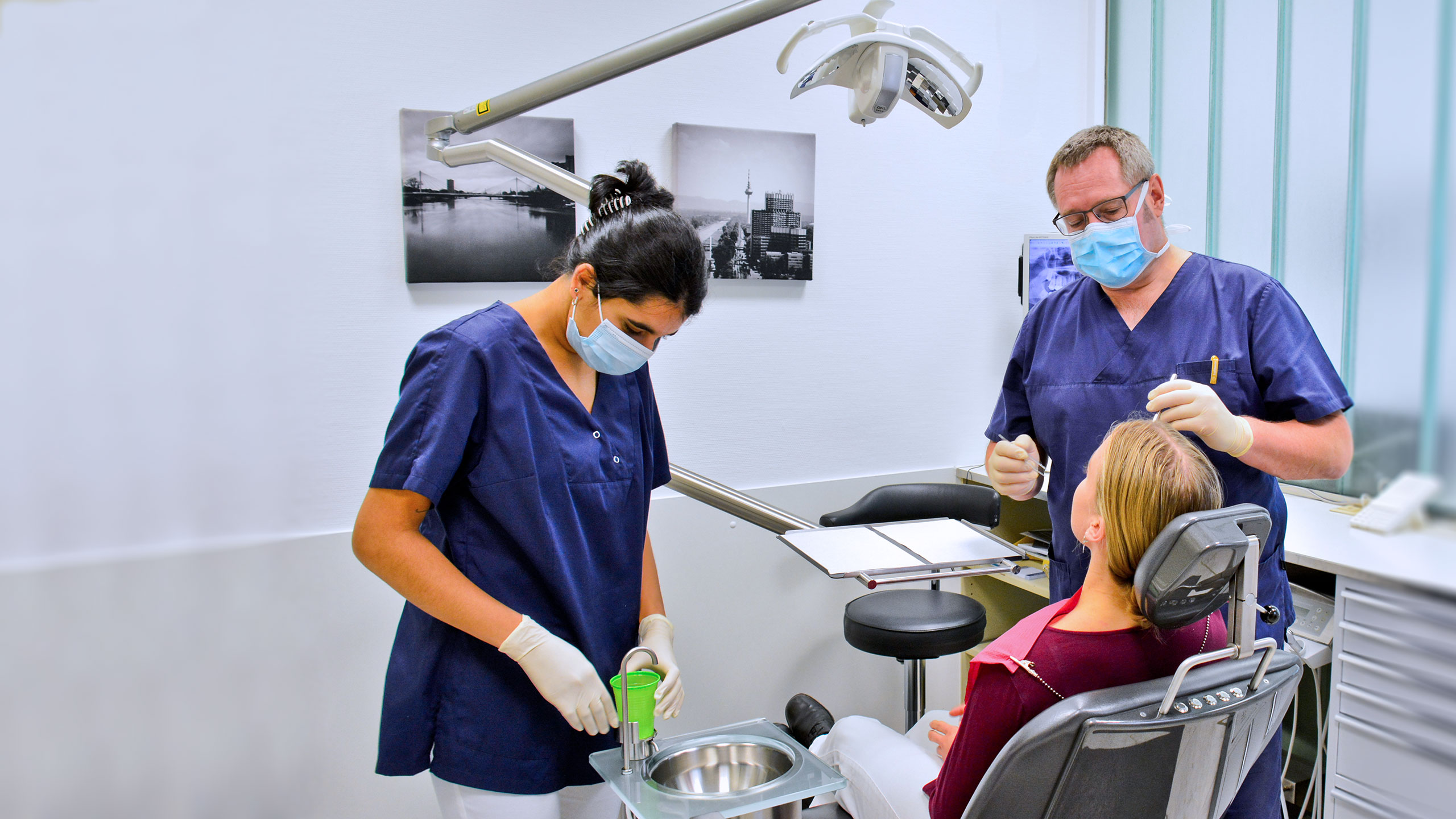 Parodontalchirurgie Sanierung des Zahnhalteapparats